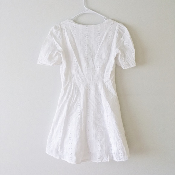 White Picnic Dress - Picture 2 of 4